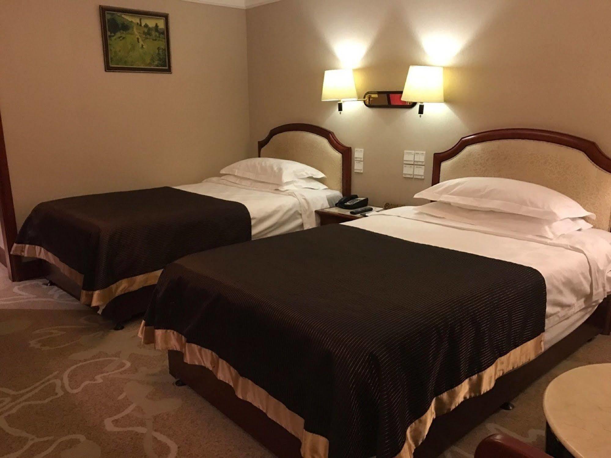 Beijing King Wing Hot Spring Hotel Εξωτερικό φωτογραφία