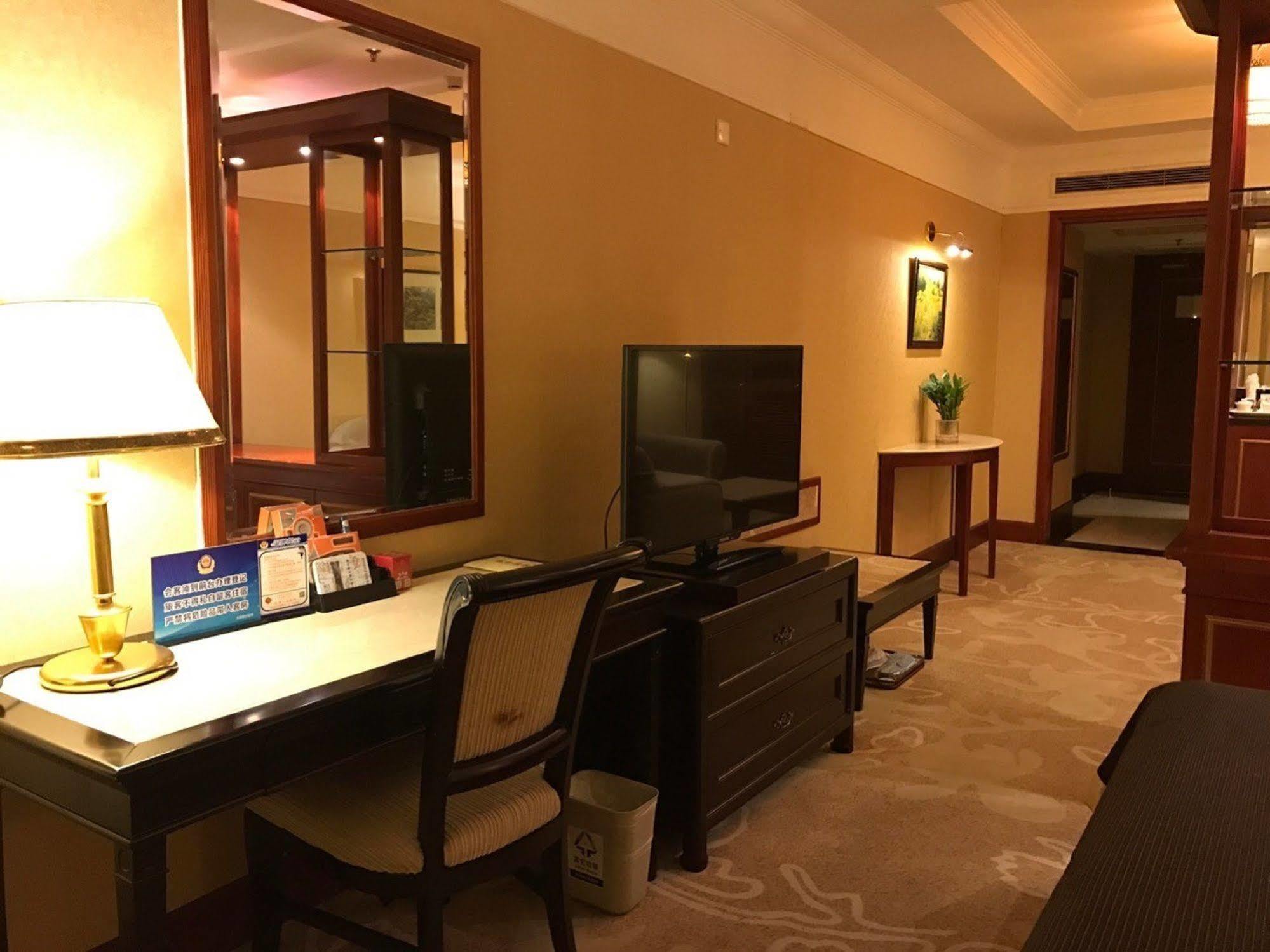 Beijing King Wing Hot Spring Hotel Εξωτερικό φωτογραφία