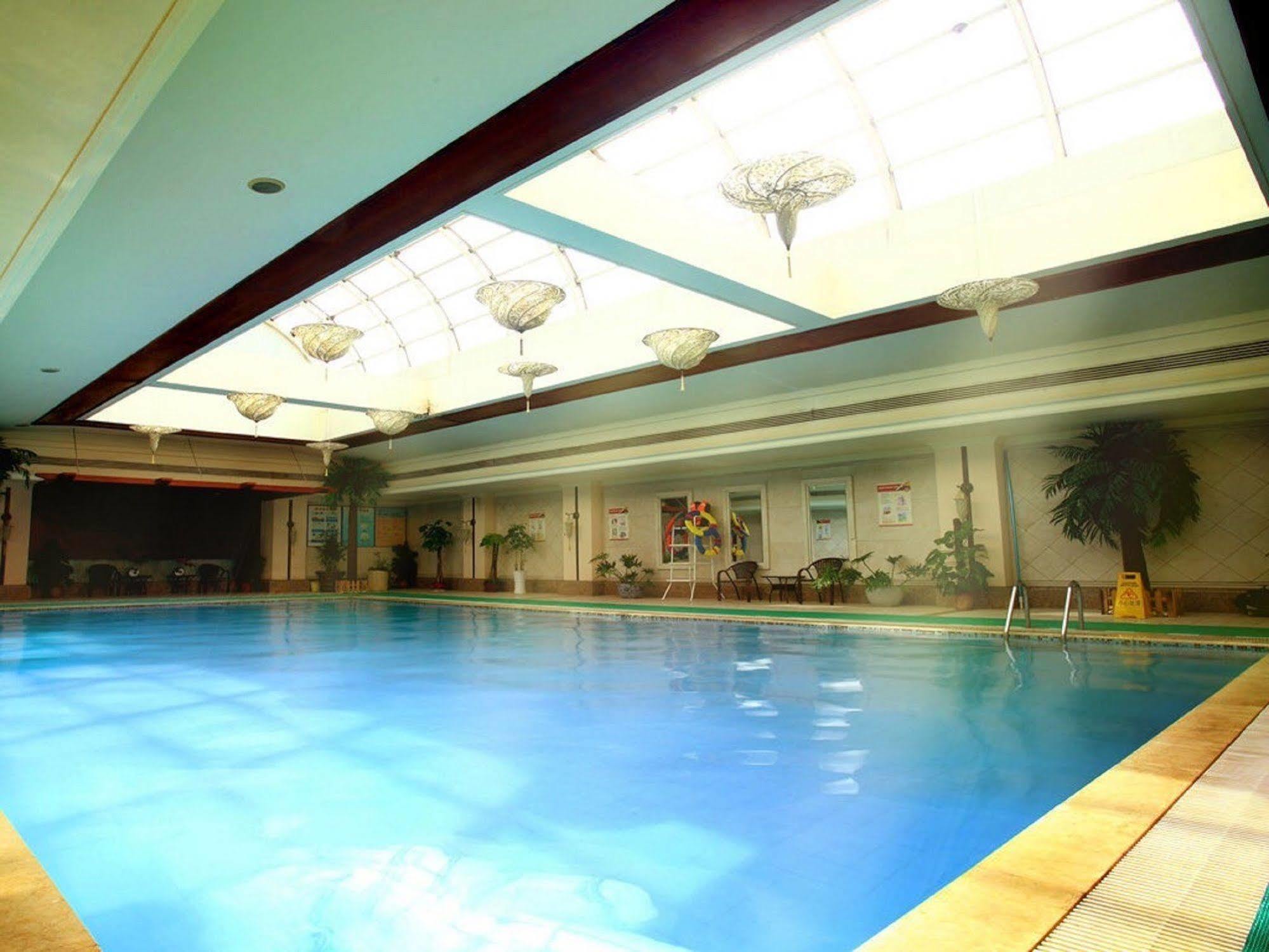 Beijing King Wing Hot Spring Hotel Εξωτερικό φωτογραφία